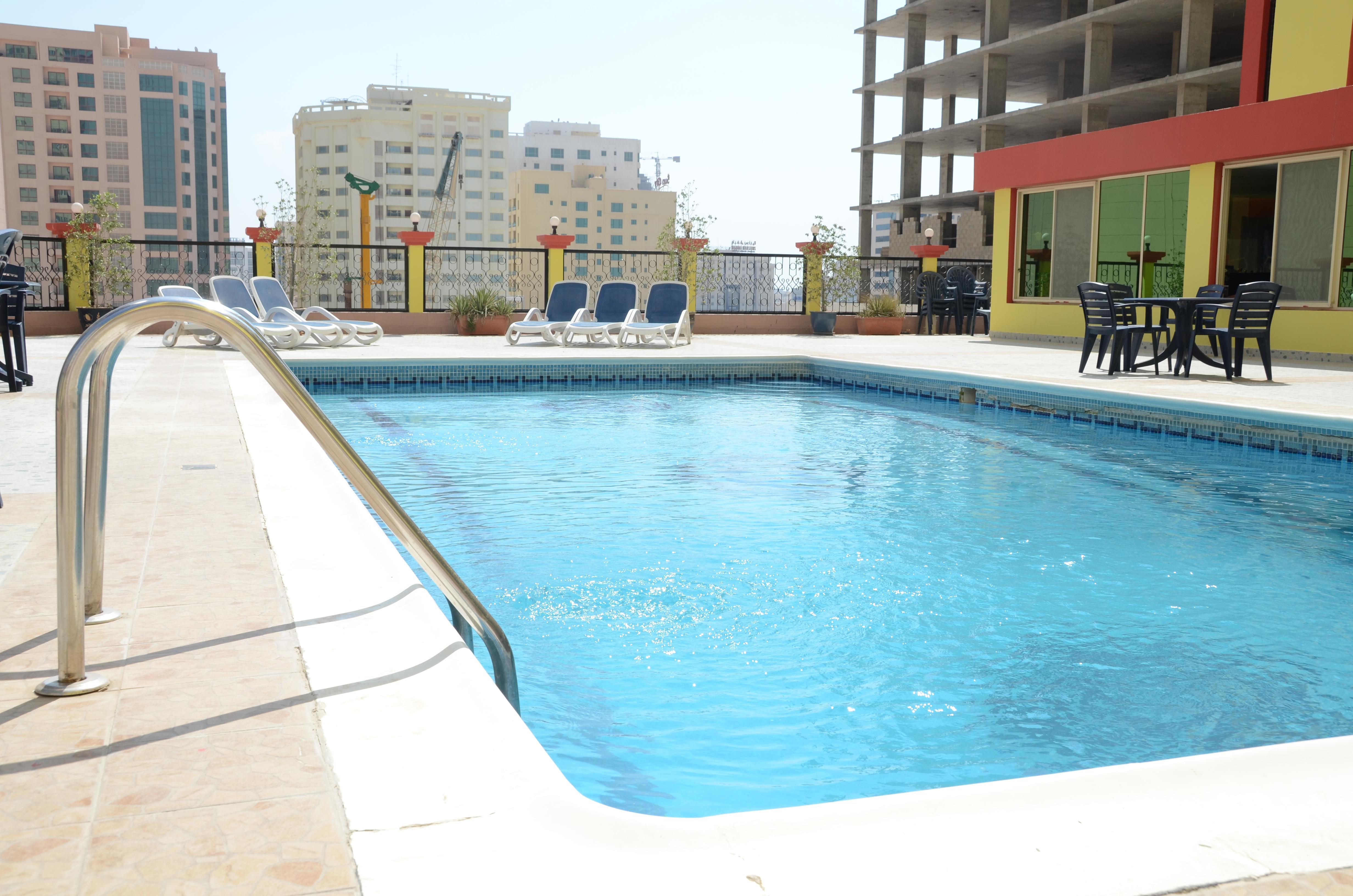 Pars International Hotel Manama Exterior photo