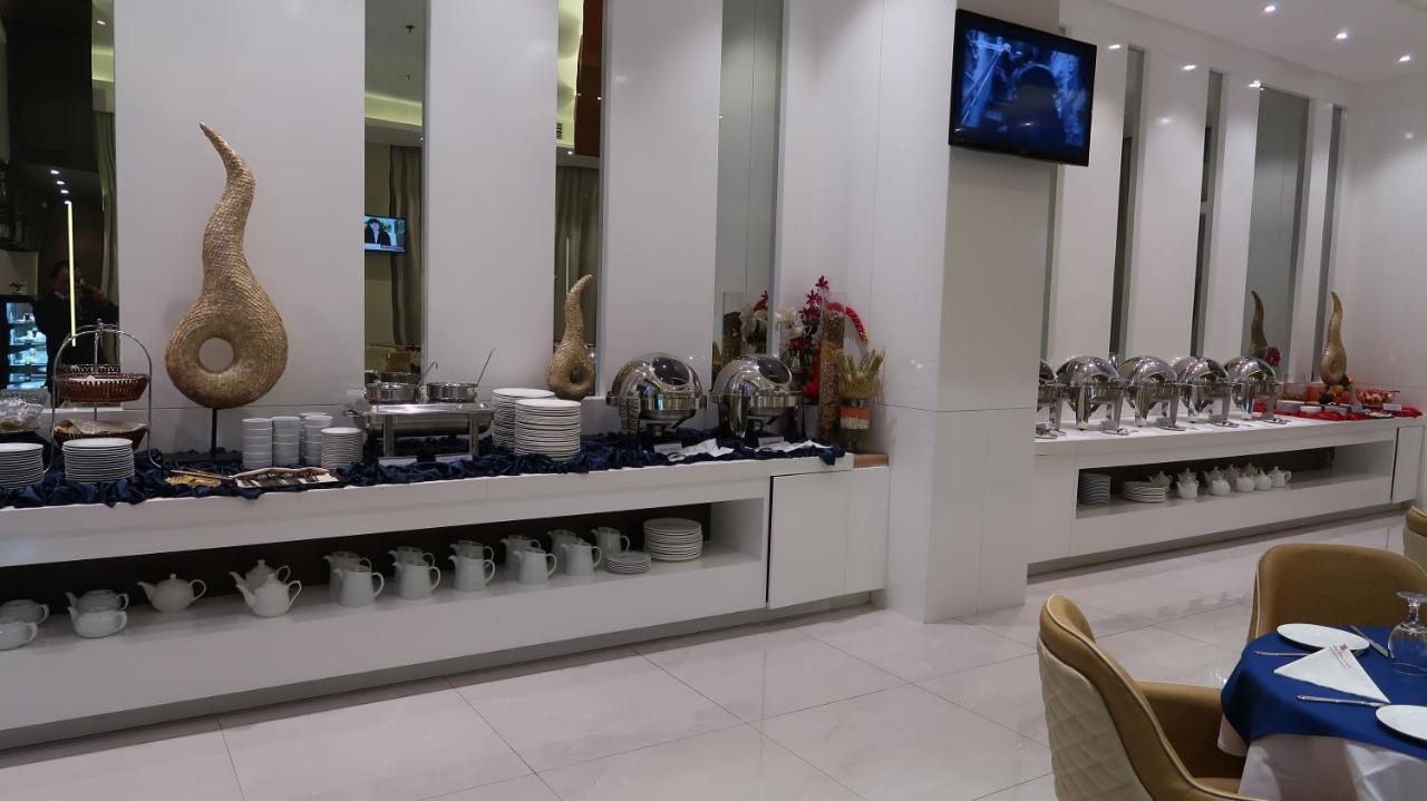Pars International Hotel Manama Exterior photo